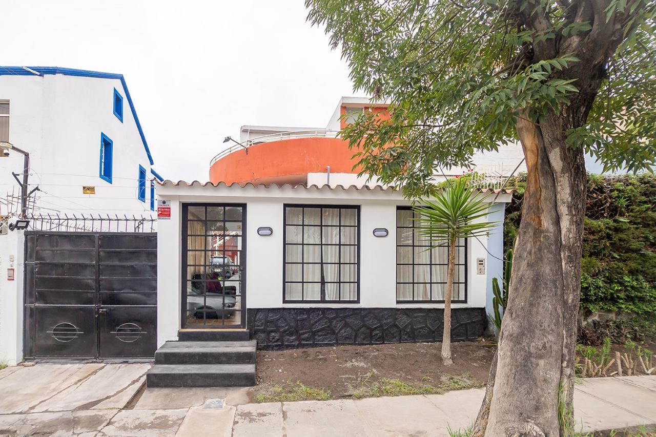 Ayenda Posada De Touluse Arequipa Bagian luar foto